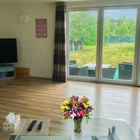 Cozy בית נופש *